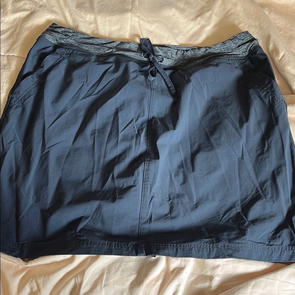 Duluth Trading Co Blue Grey Athletic Skort 18W